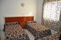 מלון יורט דה מאר Apartamentos Ar Monjardi